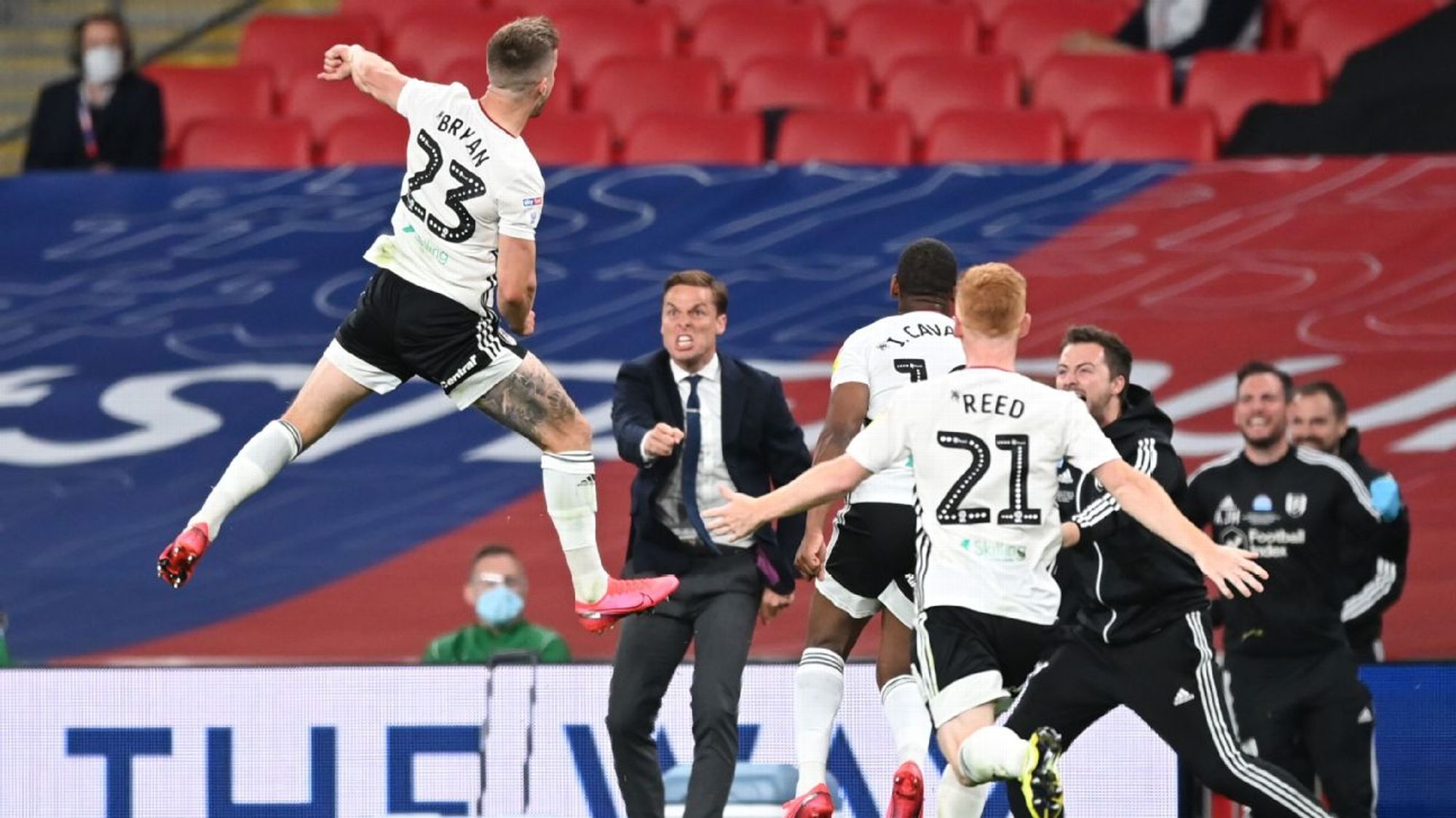 给球迷带来 给球迷带来