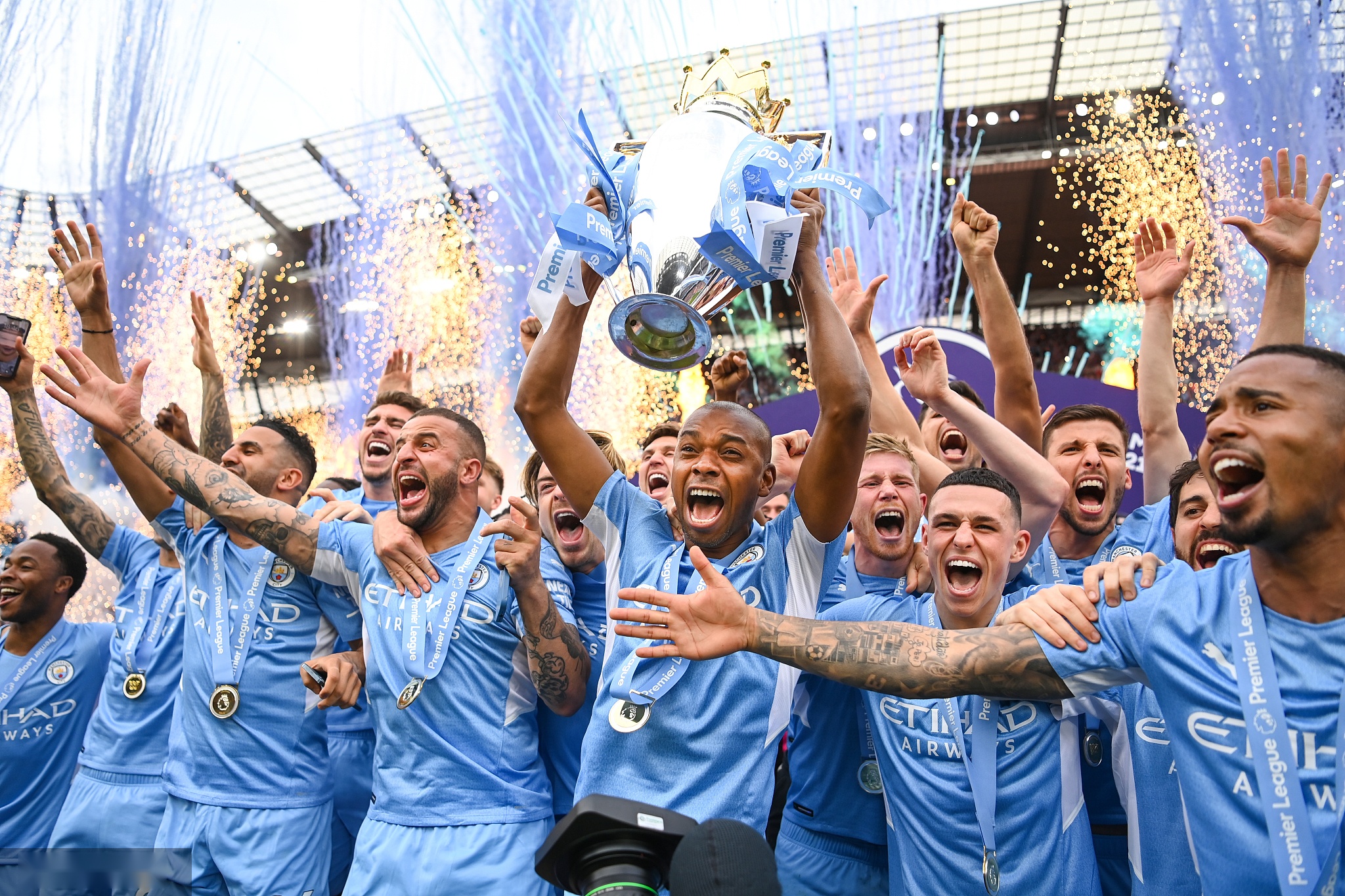 挥着核心作 挥着核心作